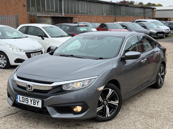 Used Honda Civic 2019 for sale - 76246953: Photo 7