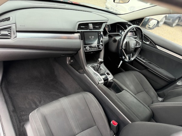 Used Honda Civic 2019 for sale - 76246953: Photo 9