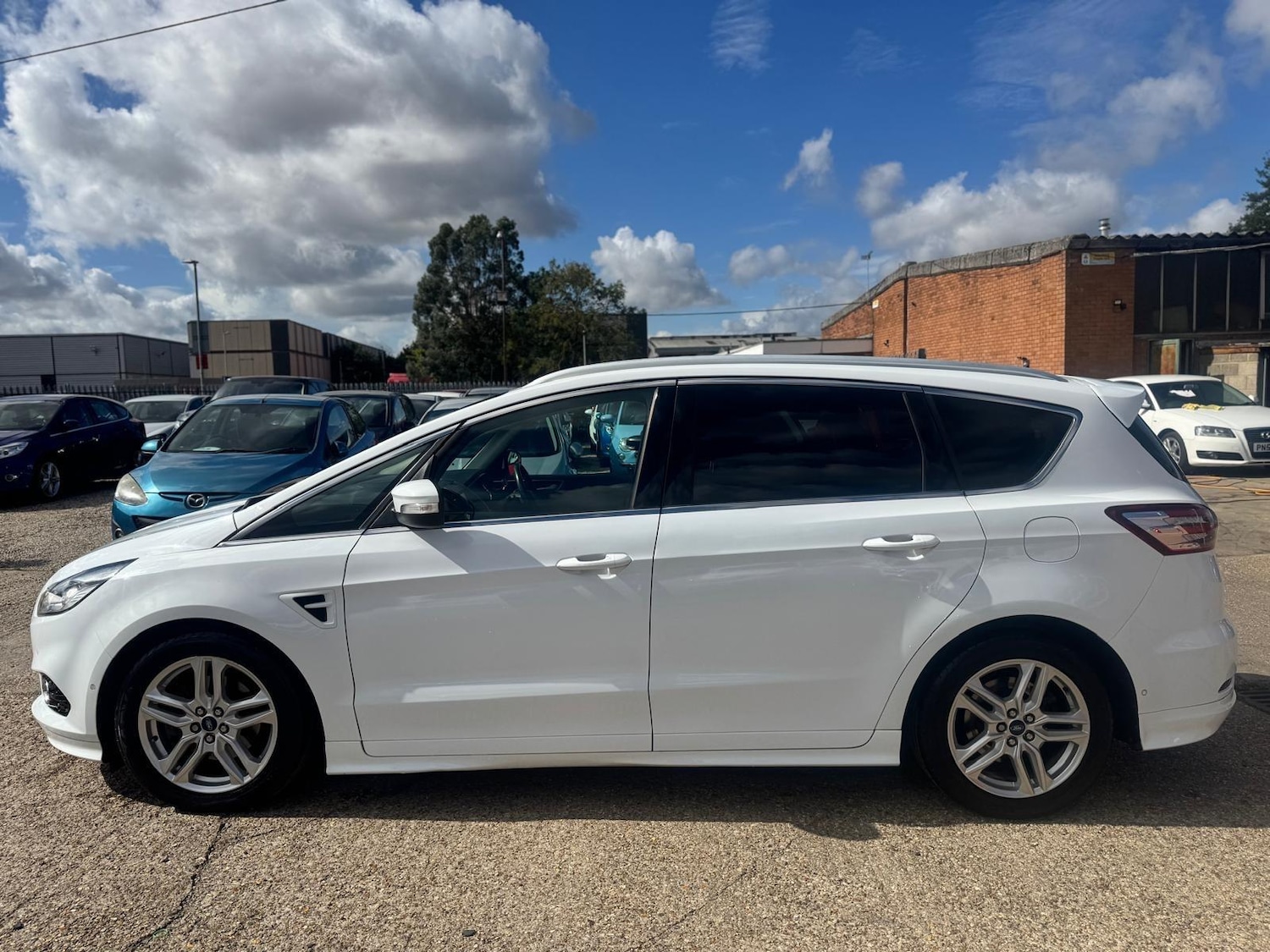 Used Ford S-Max 2017 for sale - 75857666: Photo 20