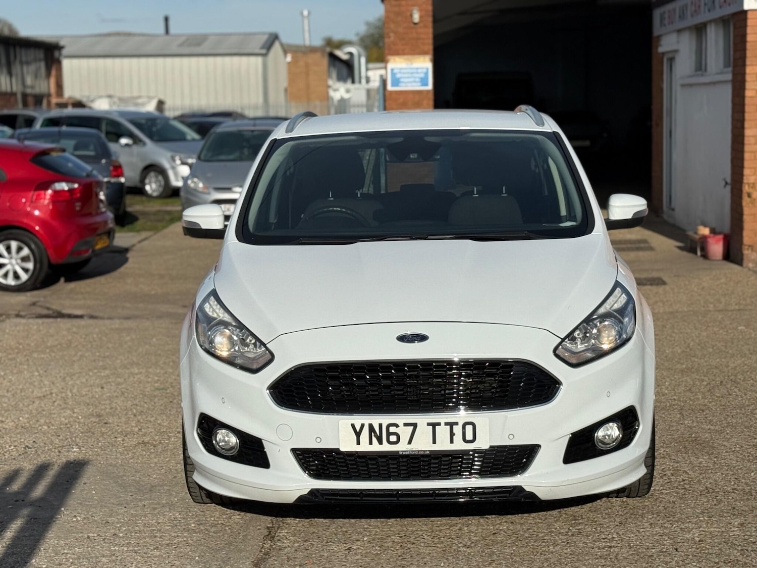 Used Ford S-Max 2017 for sale - 75857666: Photo 8