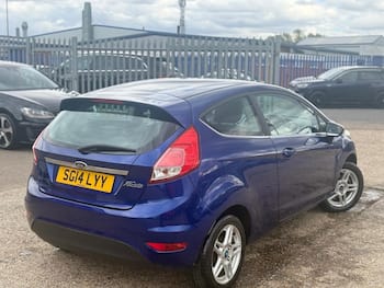 Used Ford Fiesta 2014 for sale - 79508740: Photo