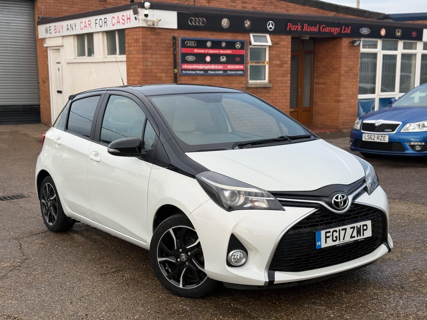 Used Toyota Yaris 2017 for sale - 77120613: Photo 1