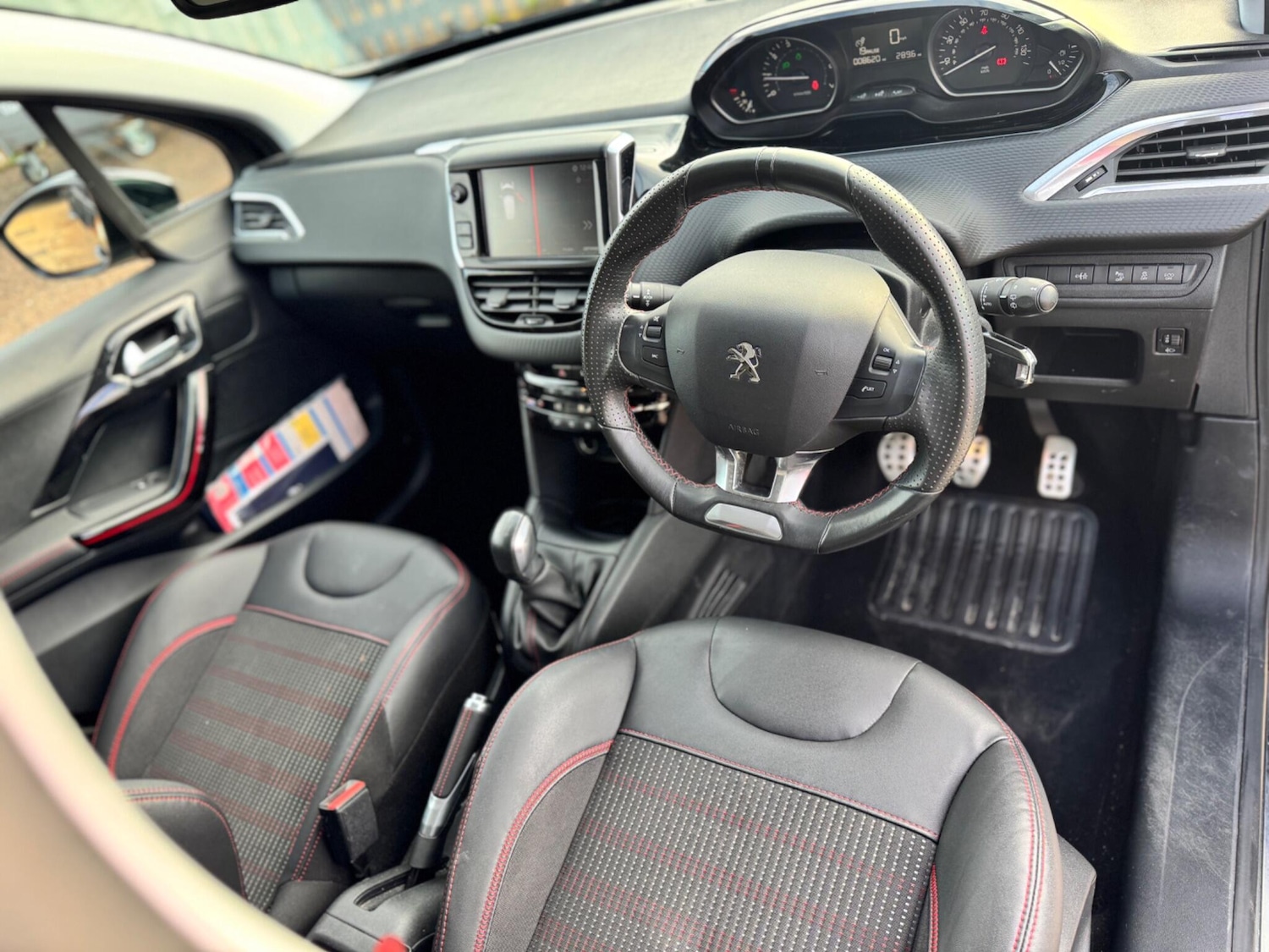 Used Peugeot 208 2017 for sale - 76645450: Photo 13