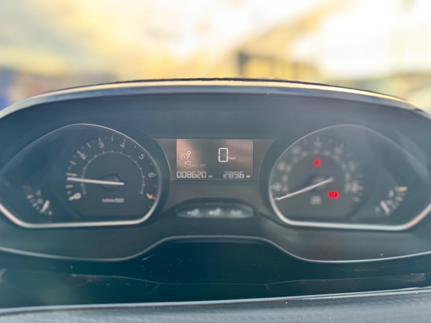 Used Peugeot 208 2017 for sale - 76645450: Photo 16