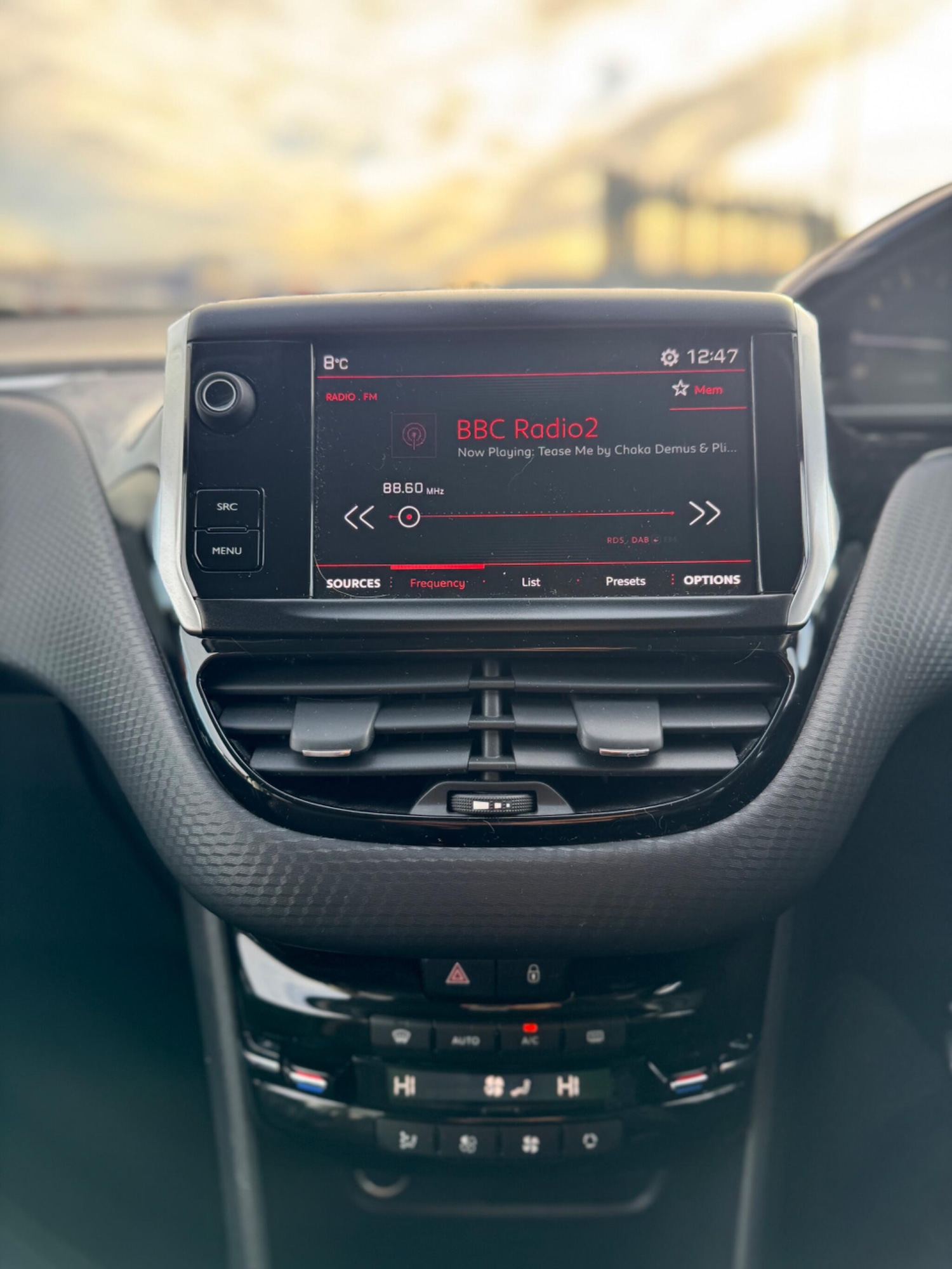 Used Peugeot 208 2017 for sale - 76645450: Photo 18