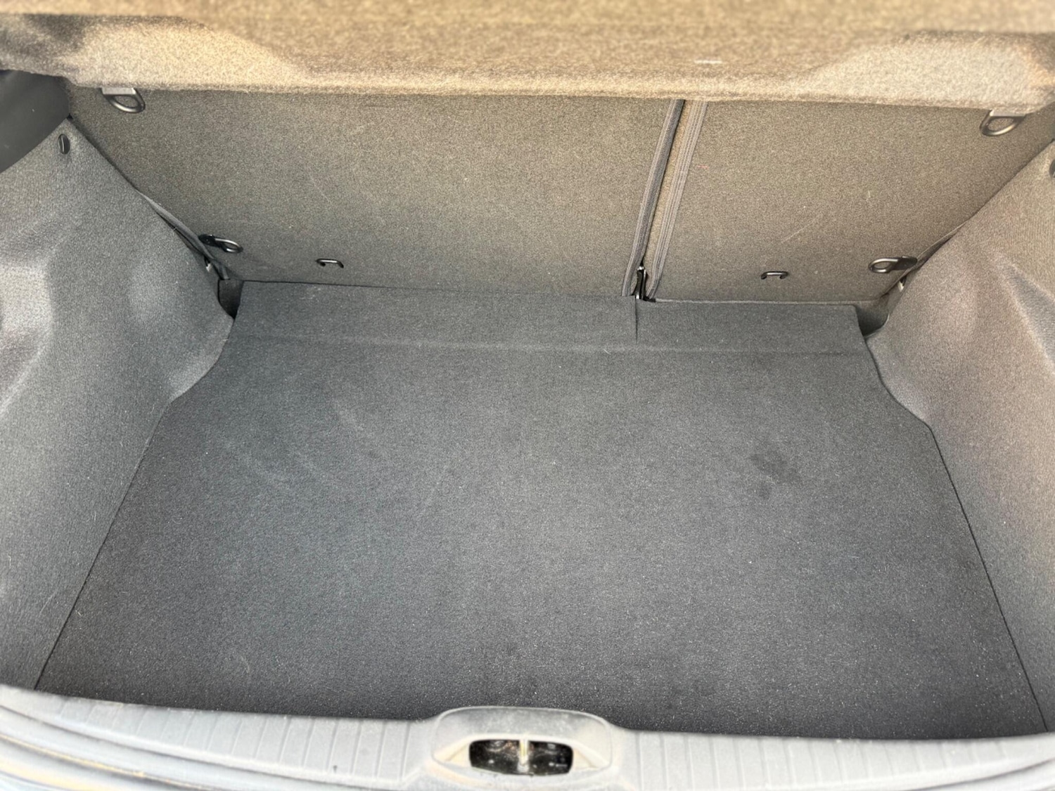 Used Peugeot 208 2017 for sale - 76645450: Photo 30