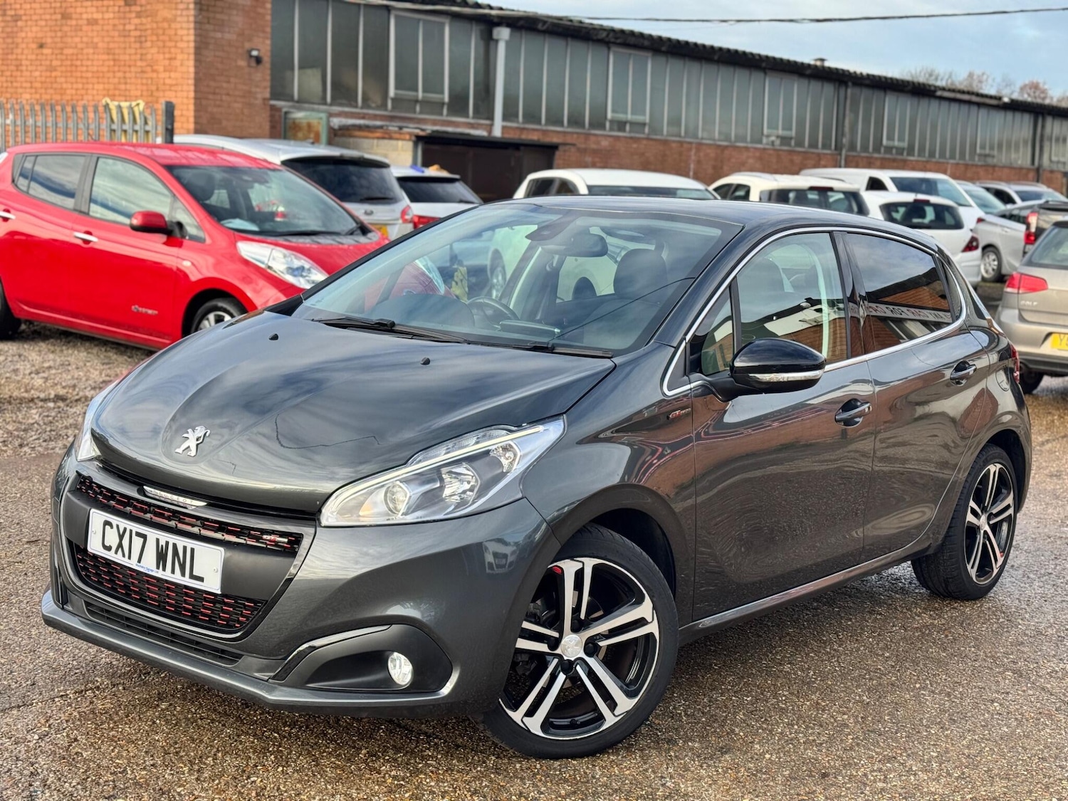 Used Peugeot 208 2017 for sale - 76645450: Photo 7