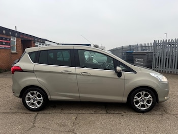 Used Ford B-MAX 2015 for sale - 77314723: Photo