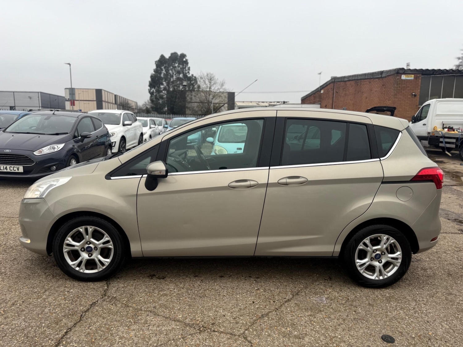 Used Ford B-MAX 2015 for sale - 77314723: Photo 6