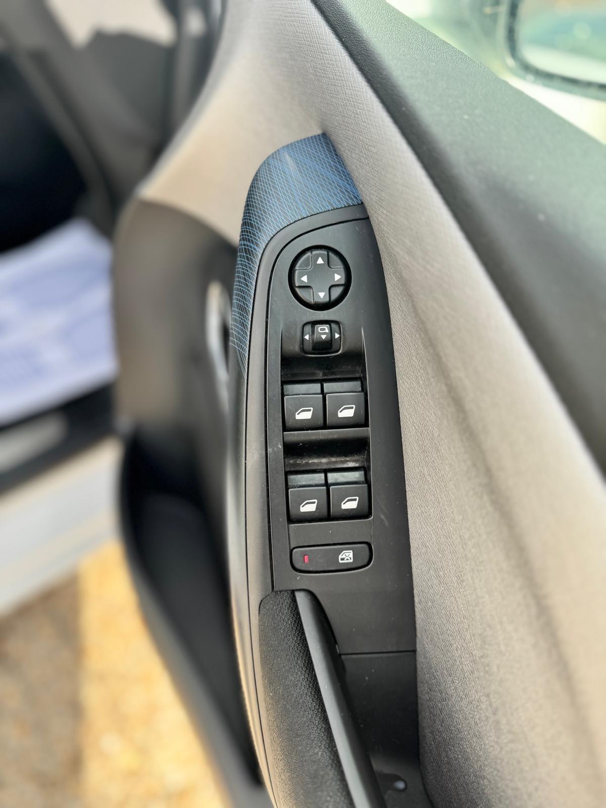 Used Citroen C4 Picasso 2016 for sale - 75741413: Photo 15