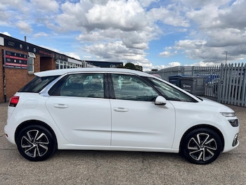Used Citroen C4 Picasso 2016 for sale - 75741413: Photo