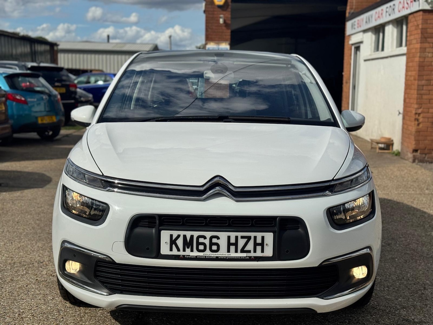 Used Citroen C4 Picasso 2016 for sale - 75741413: Photo 8