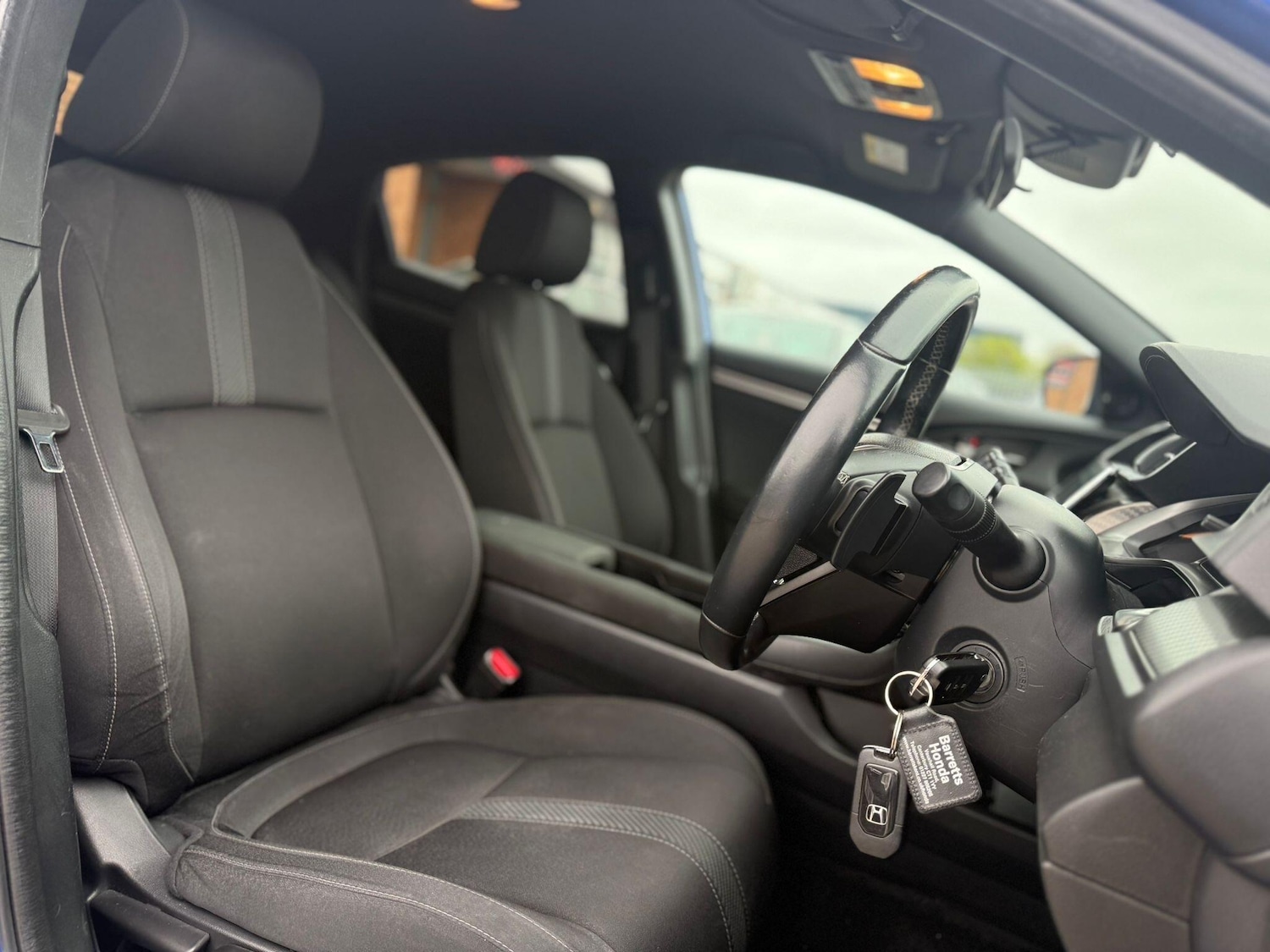 Used Honda Civic for sale - 78135912: Photo 18