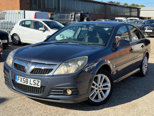 Used Vauxhall Vectra 2008 for sale - 76189245: Photo 7