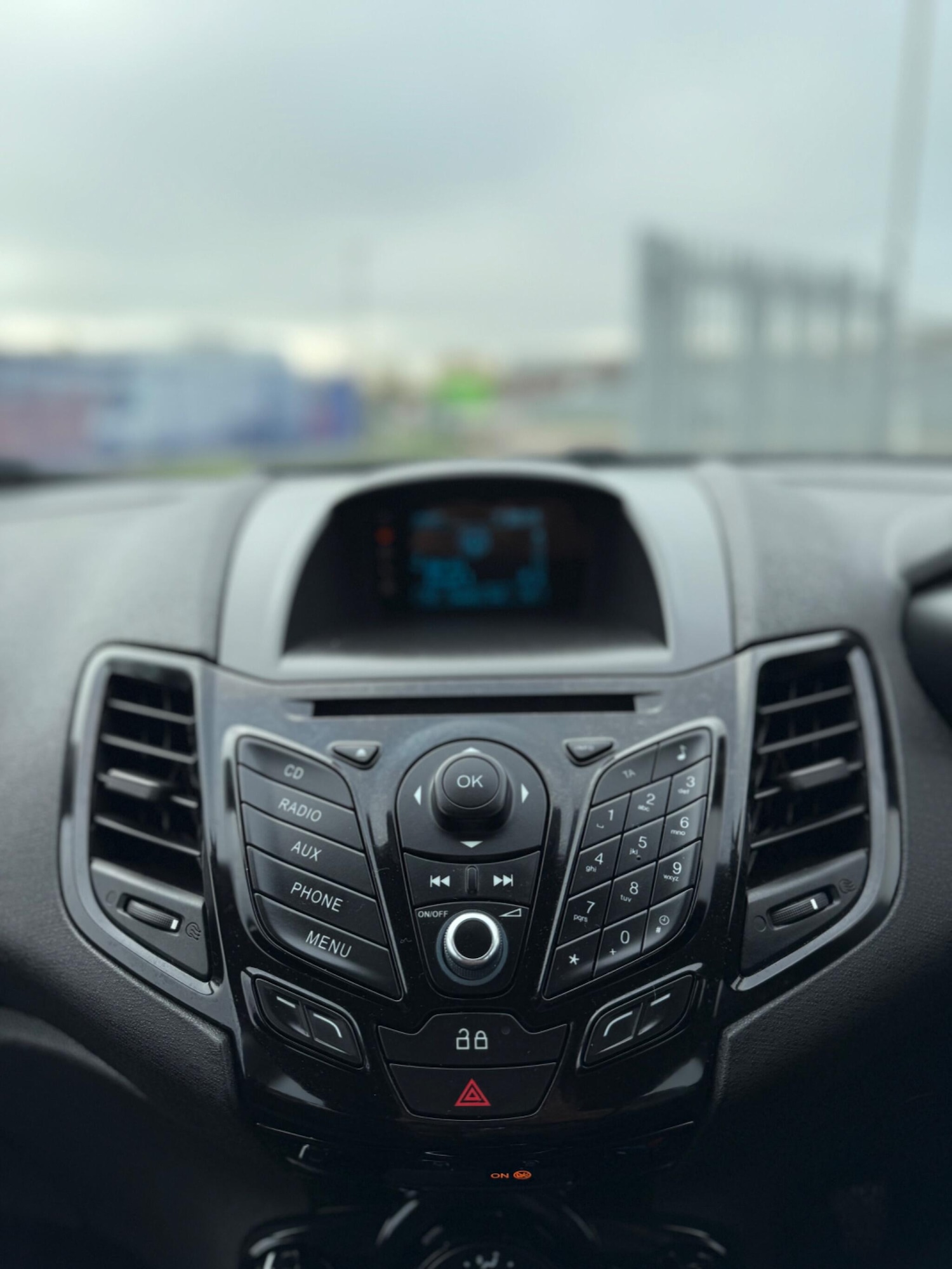 Used Ford Fiesta 2014 for sale - 76989660: Photo 16