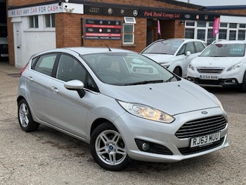 Used Ford Fiesta 2014 for sale - 76989660: Photo