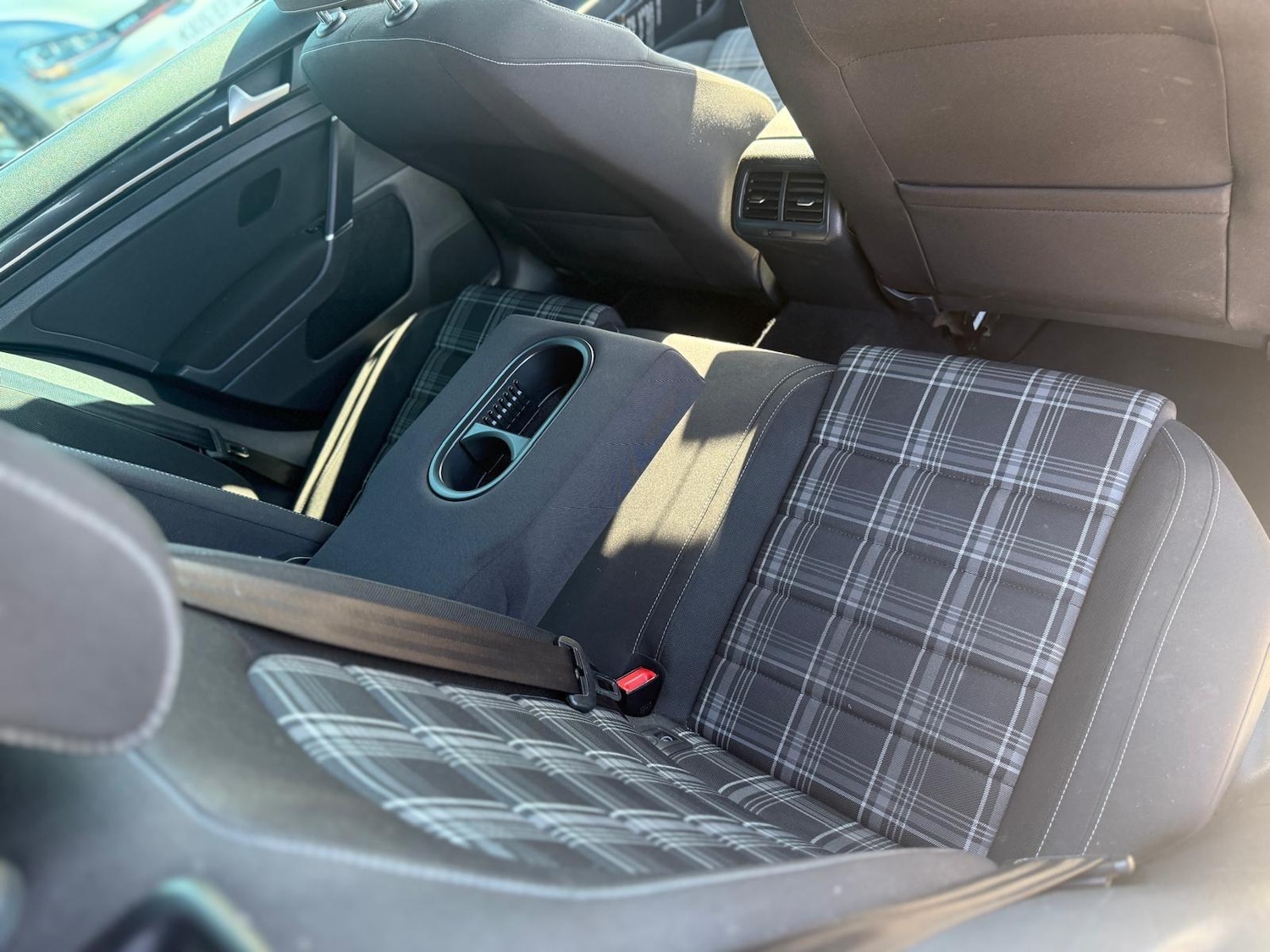 Used Volkswagen Golf 2015 for sale - 78046695: Photo 22