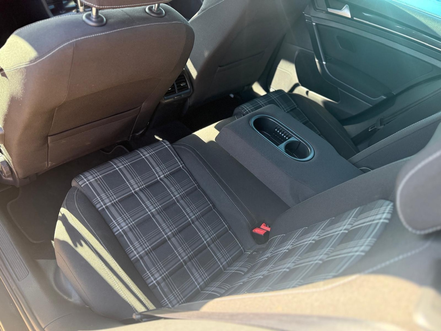 Used Volkswagen Golf 2015 for sale - 78046695: Photo 25