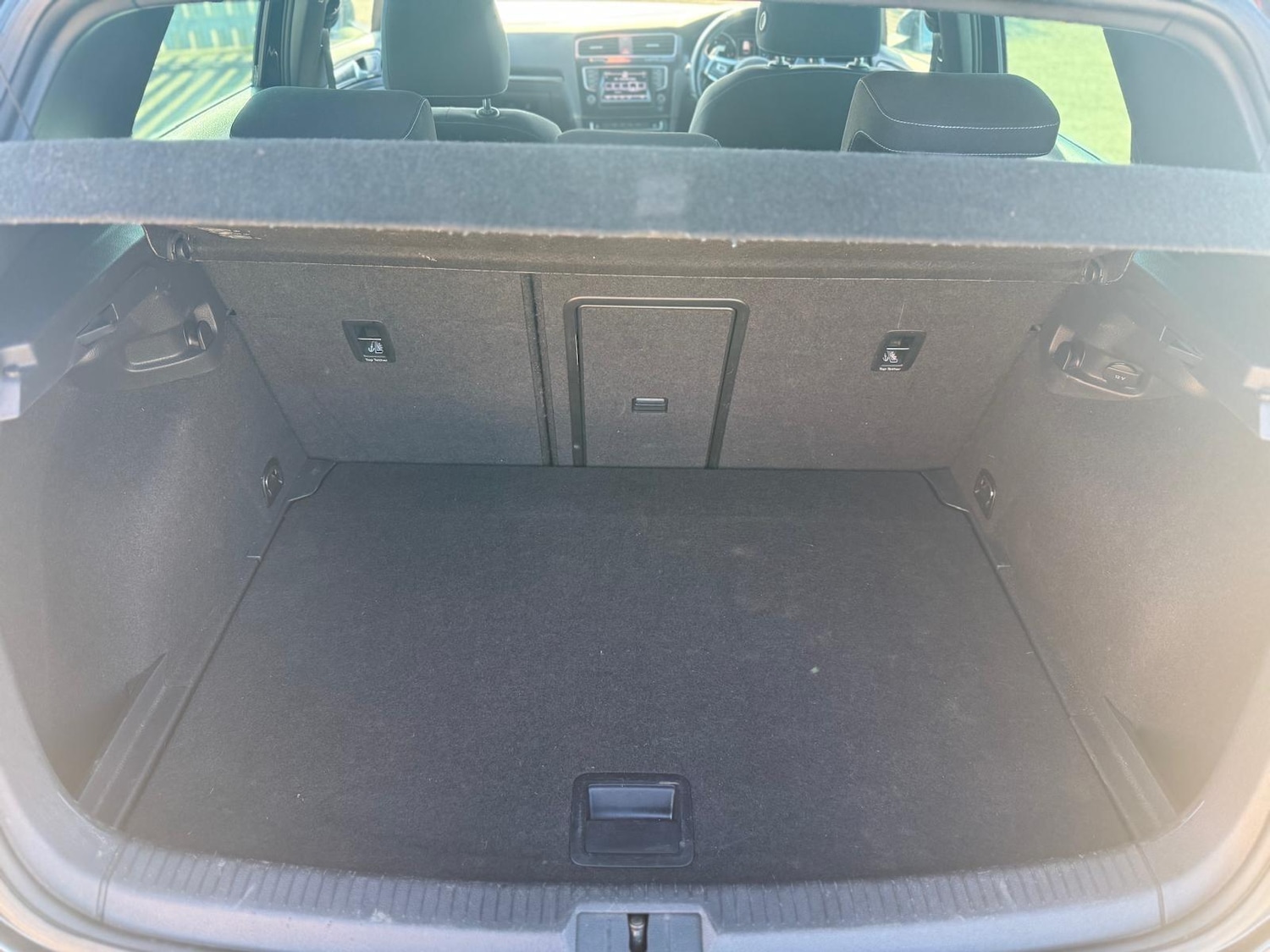 Used Volkswagen Golf 2015 for sale - 78046695: Photo 29