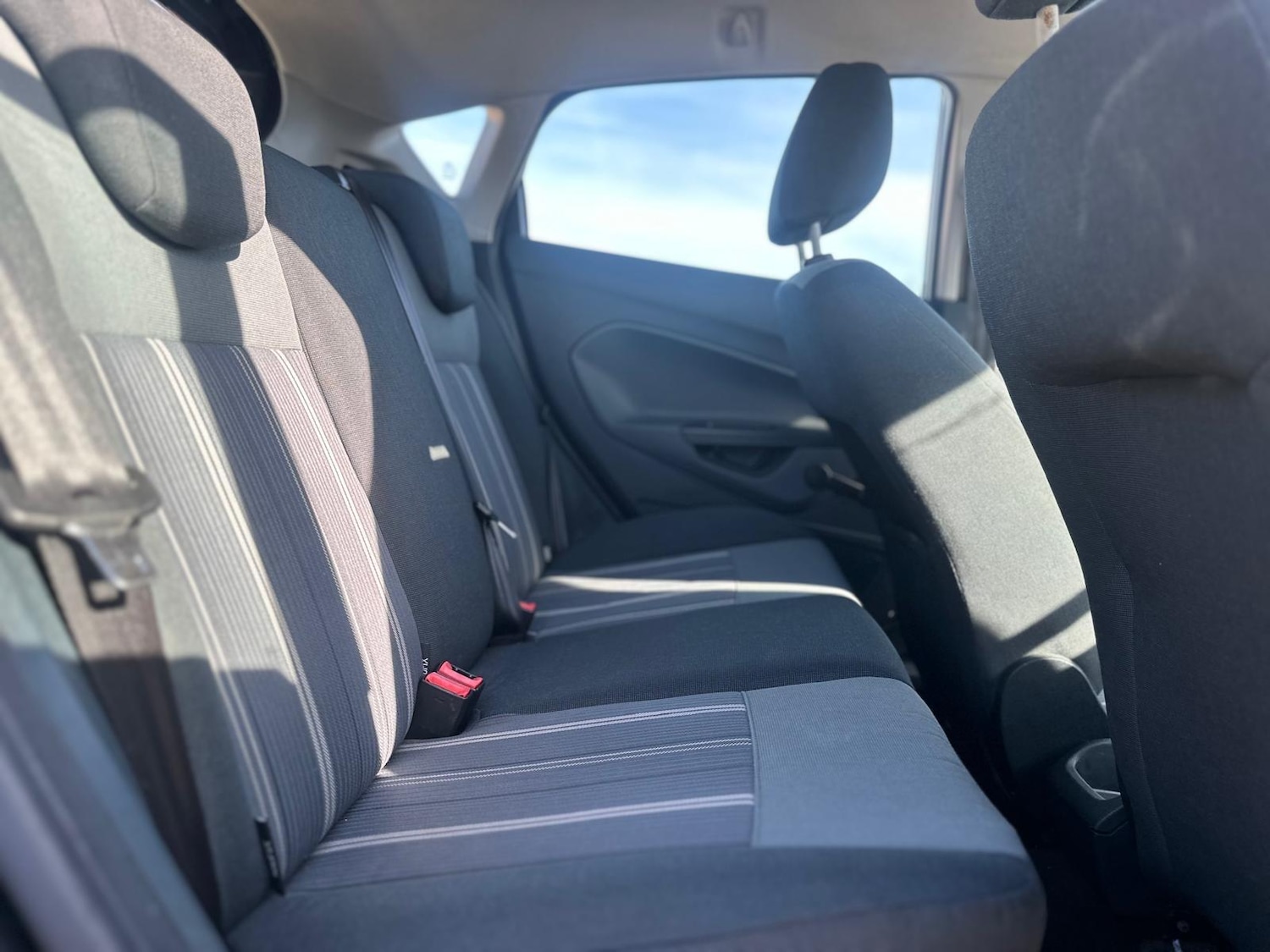 Used Ford Fiesta 2010 for sale - 77738528: Photo 24