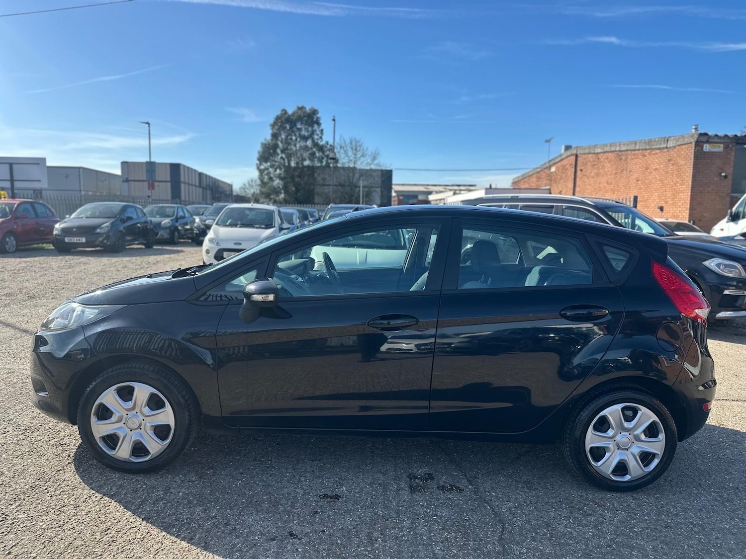 Used Ford Fiesta 2010 for sale - 77738528: Photo 6