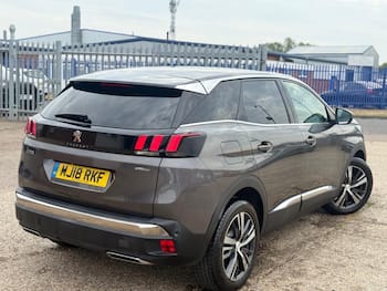 Used Peugeot 3008 2018 for sale - 79621976: Photo