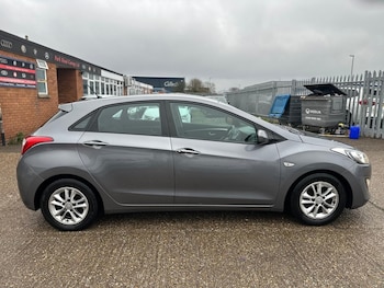 Used Hyundai i30 2014 for sale - 77484121: Photo