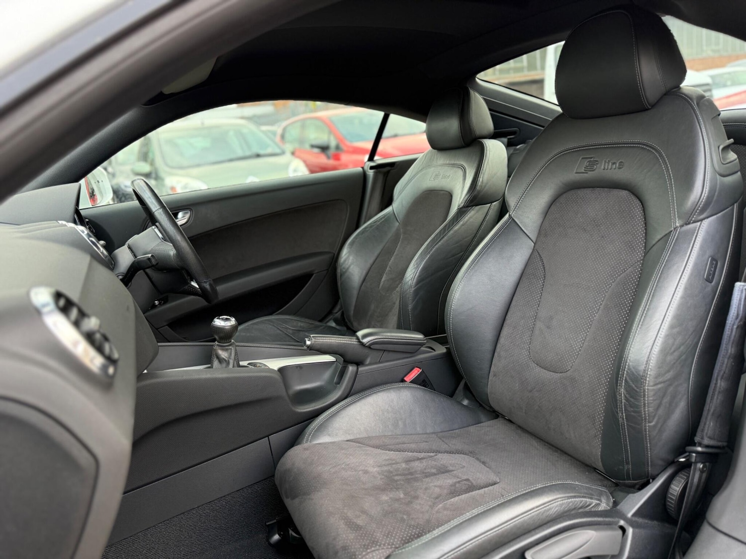 Used Audi TT 2011 for sale - 76620240: Photo 11