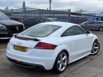 Used Audi TT 2011 for sale - 76620240: Photo