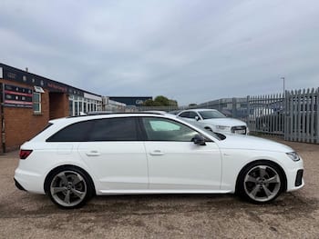 Used Audi A4 Avant 2020 for sale - 79621042: Photo