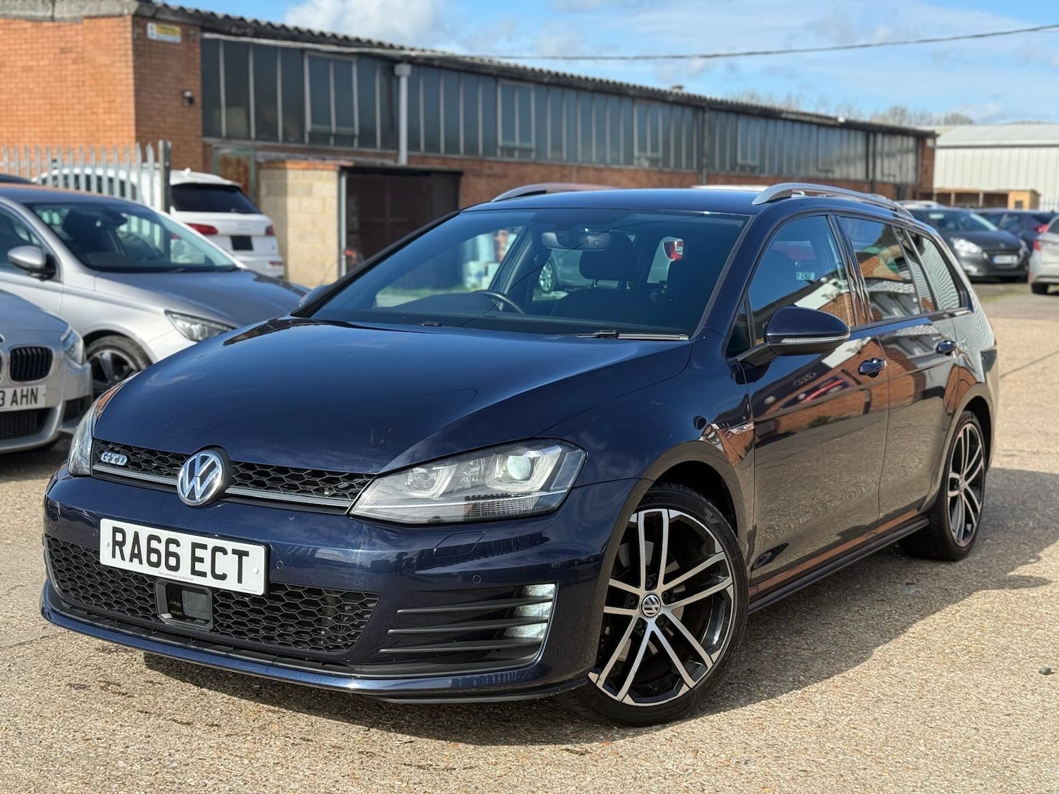 Used Volkswagen Golf for sale - 77824573: Photo 7