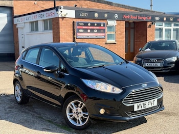 Used Ford Fiesta 2015 for sale - 79324975: Photo