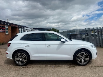 Used Audi Q5 2017 for sale - 78947540: Photo