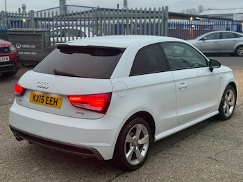 Used Audi A1 2015 for sale - 77067201: Photo