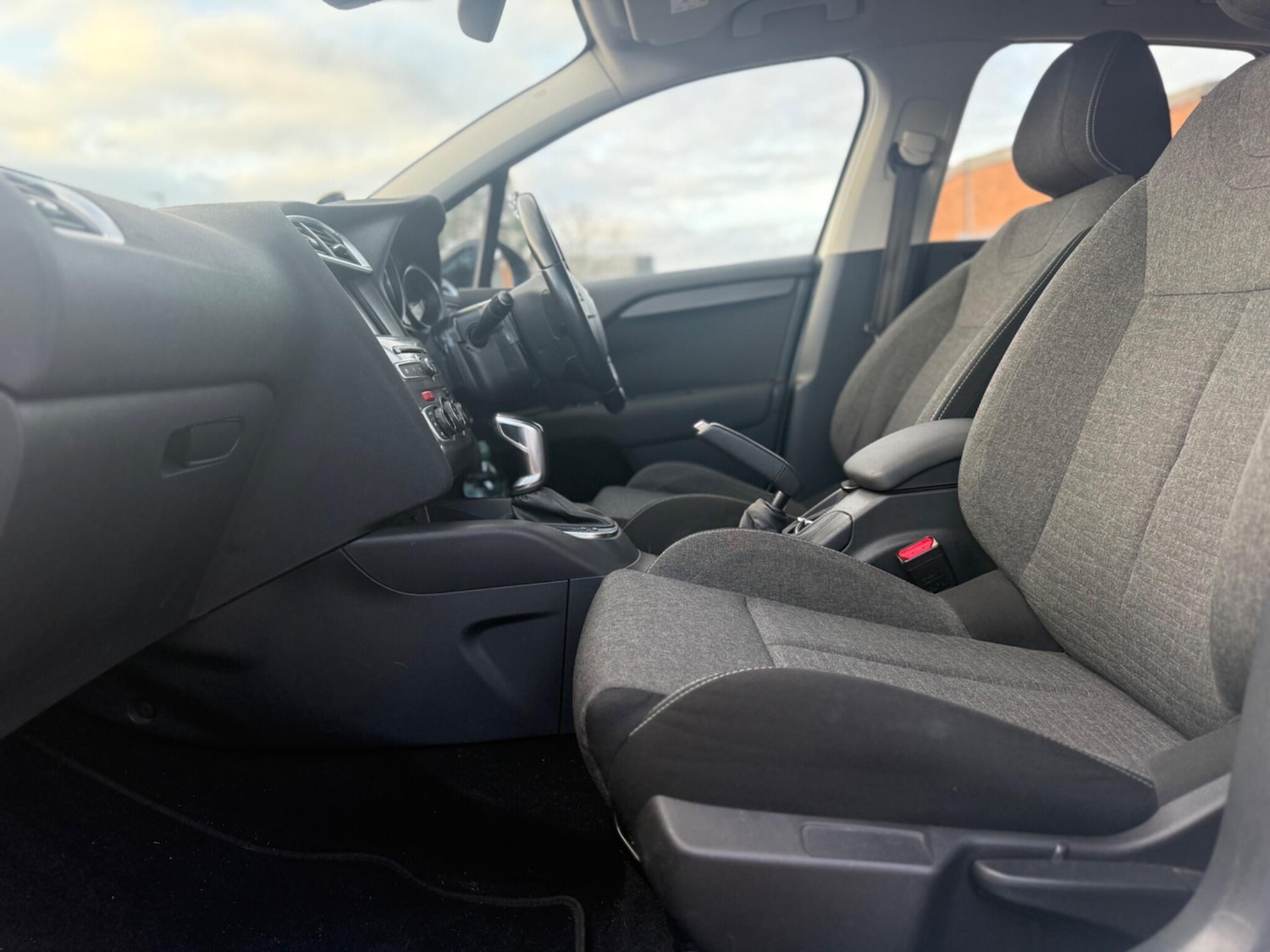 Used Citroen C4 2016 for sale - 77074381: Photo 10