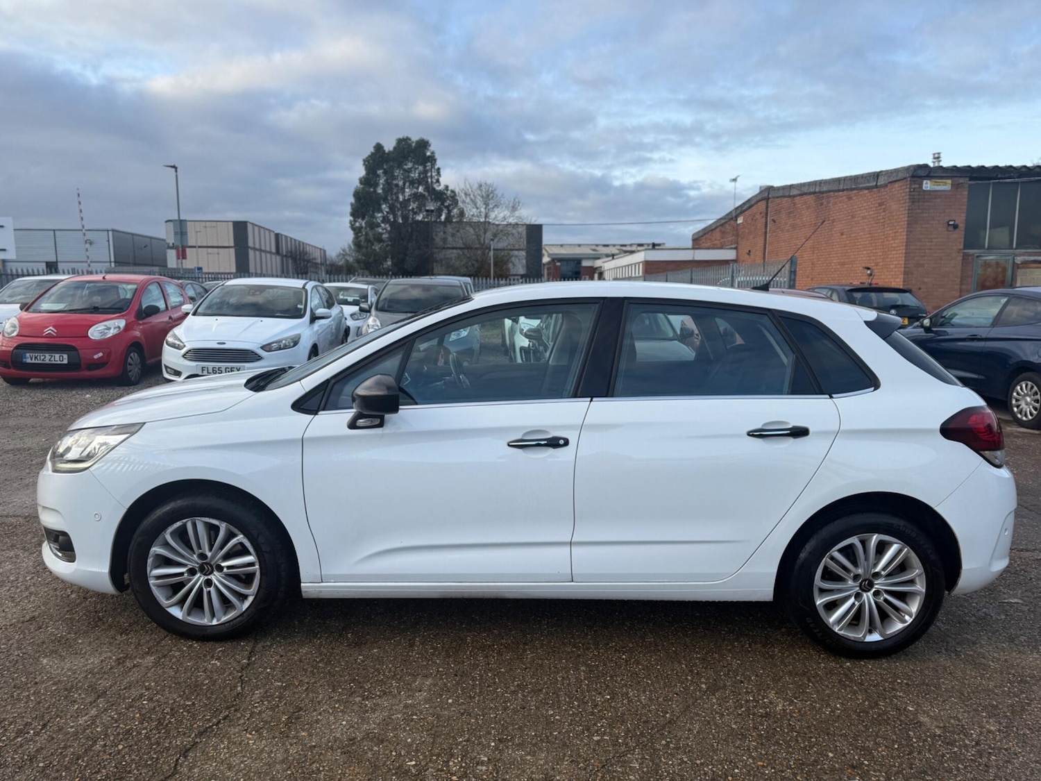Used Citroen C4 2016 for sale - 77074381: Photo 6