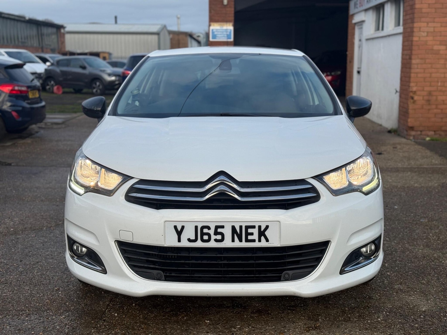 Used Citroen C4 2016 for sale - 77074381: Photo 8