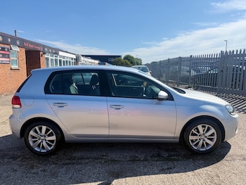 Used Volkswagen Golf 2011 for sale - 79325347: Photo