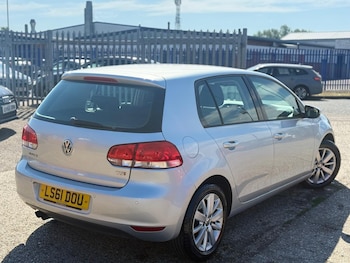 Used Volkswagen Golf 2011 for sale - 79325347: Photo
