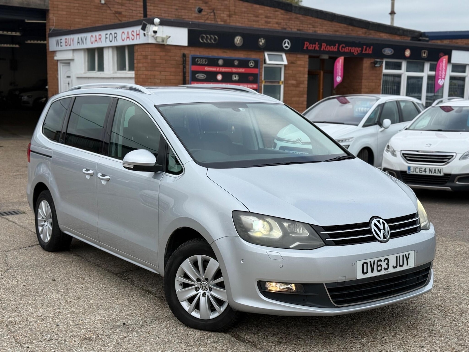 Used Volkswagen Sharan for sale - 77016011: Photo 1