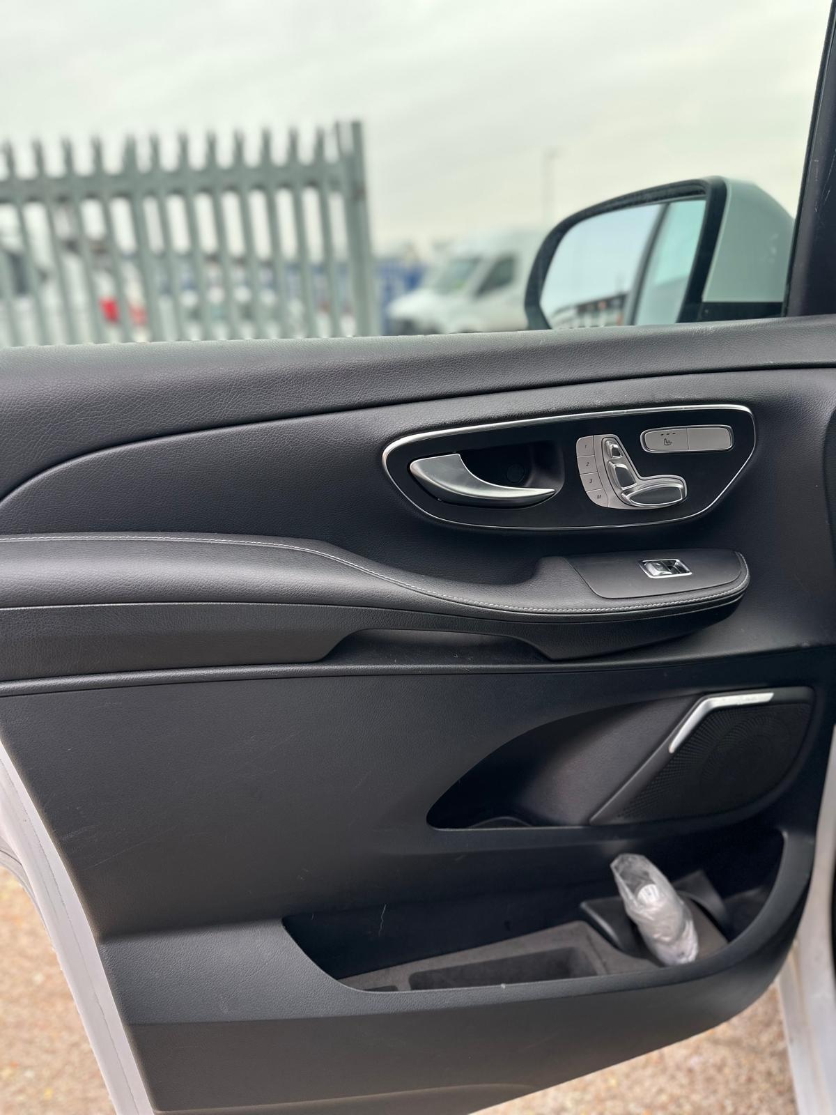 Used Mercedes-Benz V-Class for sale - 77586906: Photo 11