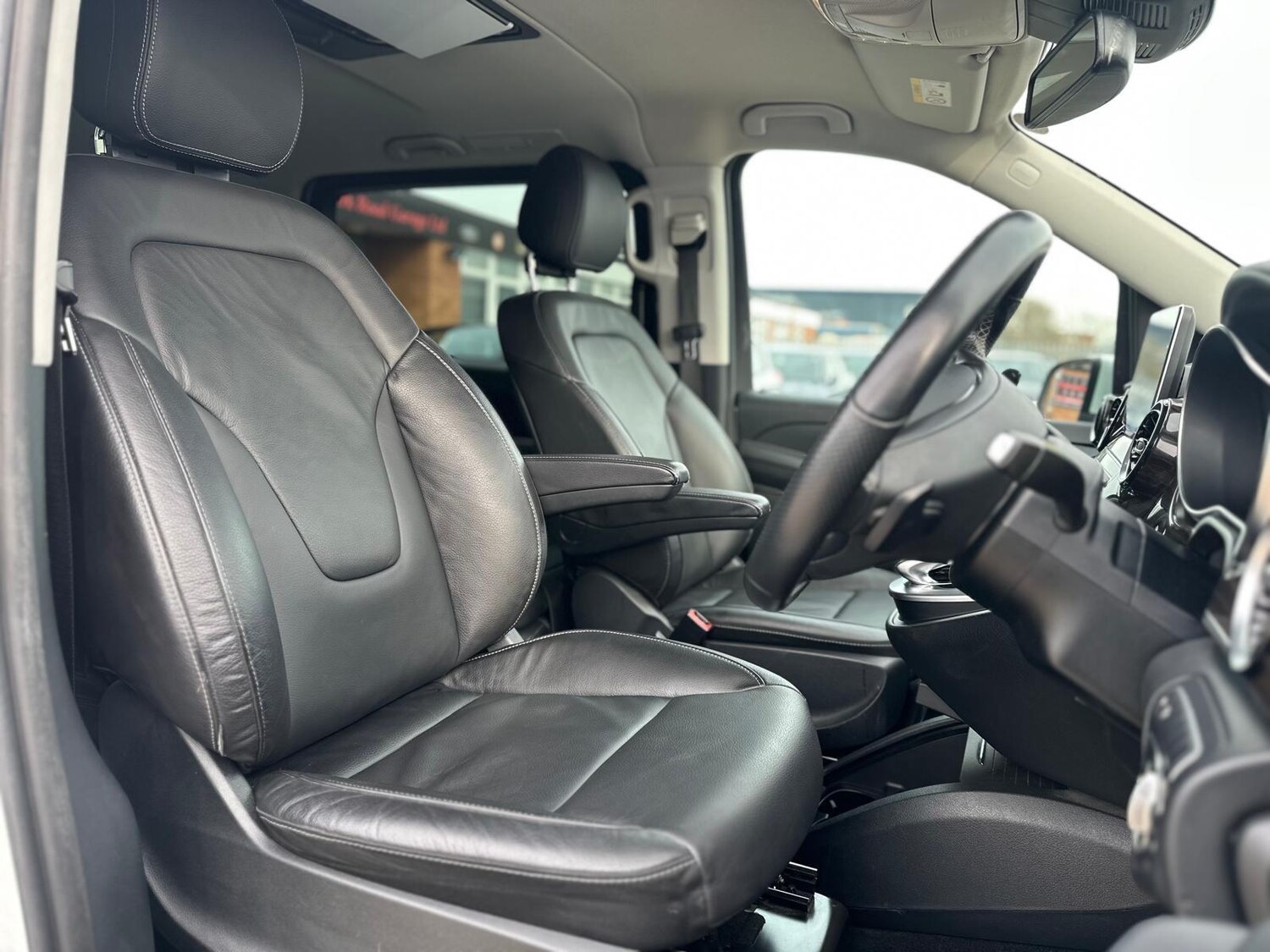 Used Mercedes-Benz V-Class for sale - 77586906: Photo 19