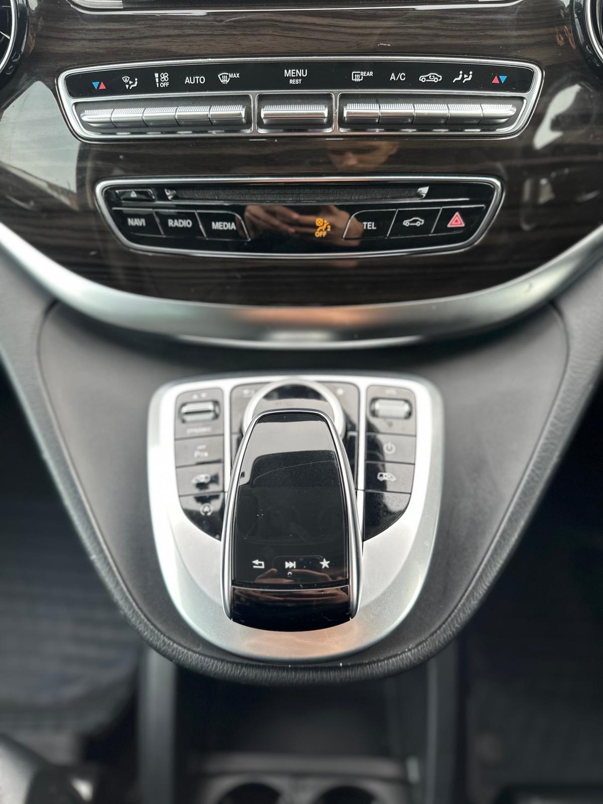 Used Mercedes-Benz V-Class for sale - 77586906: Photo 23