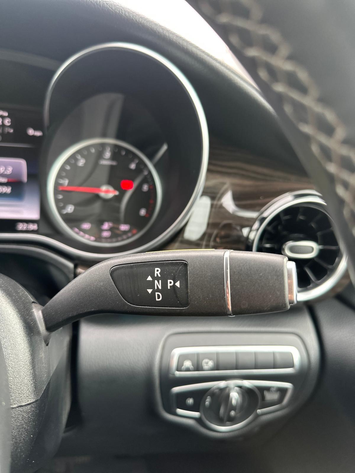 Used Mercedes-Benz V-Class for sale - 77586906: Photo 24