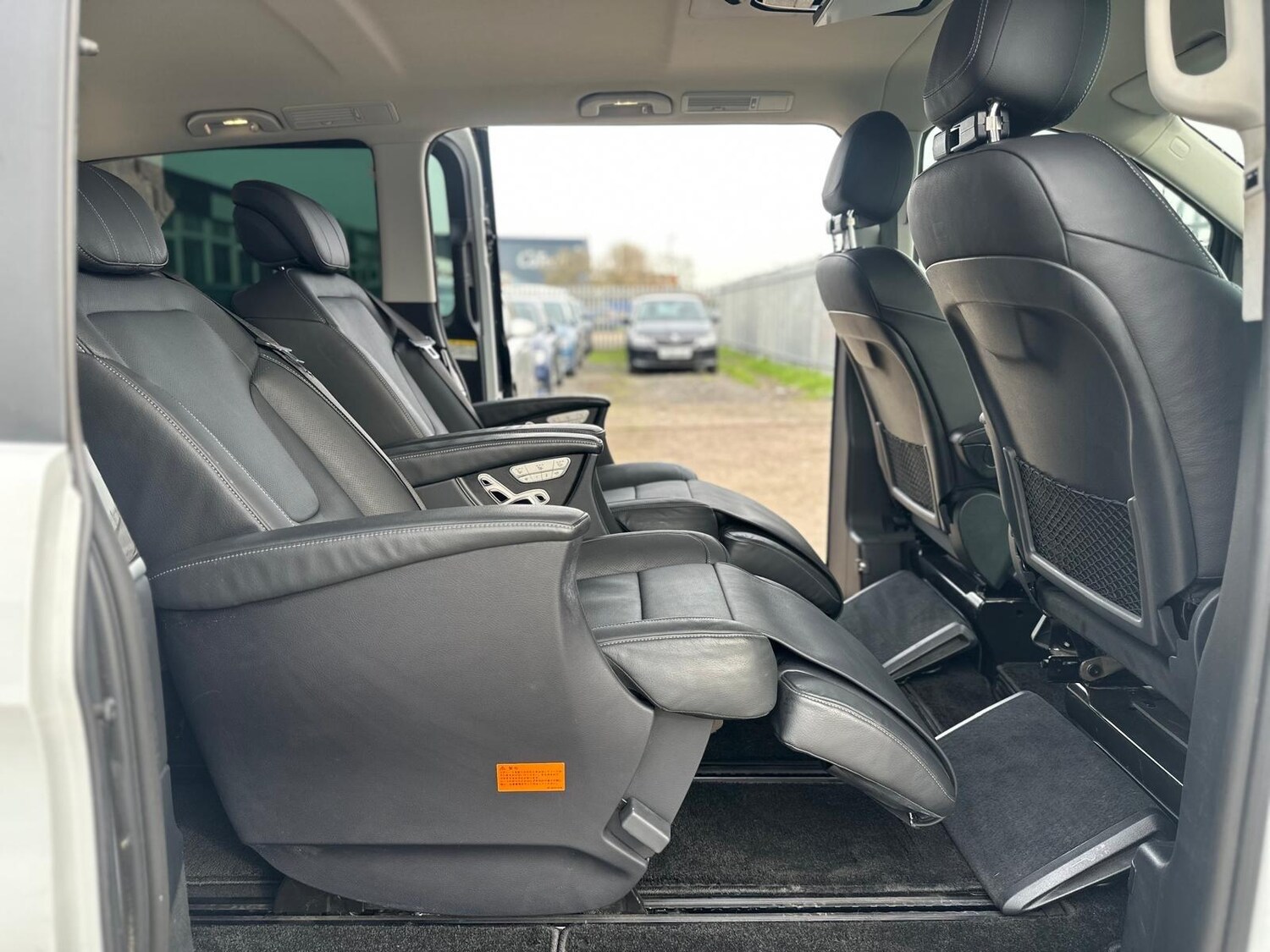 Used Mercedes-Benz V-Class for sale - 77586906: Photo 28