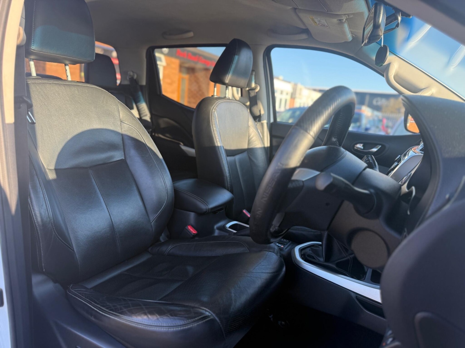 Used Nissan Navara 2016 for sale - 77131964: Photo 14