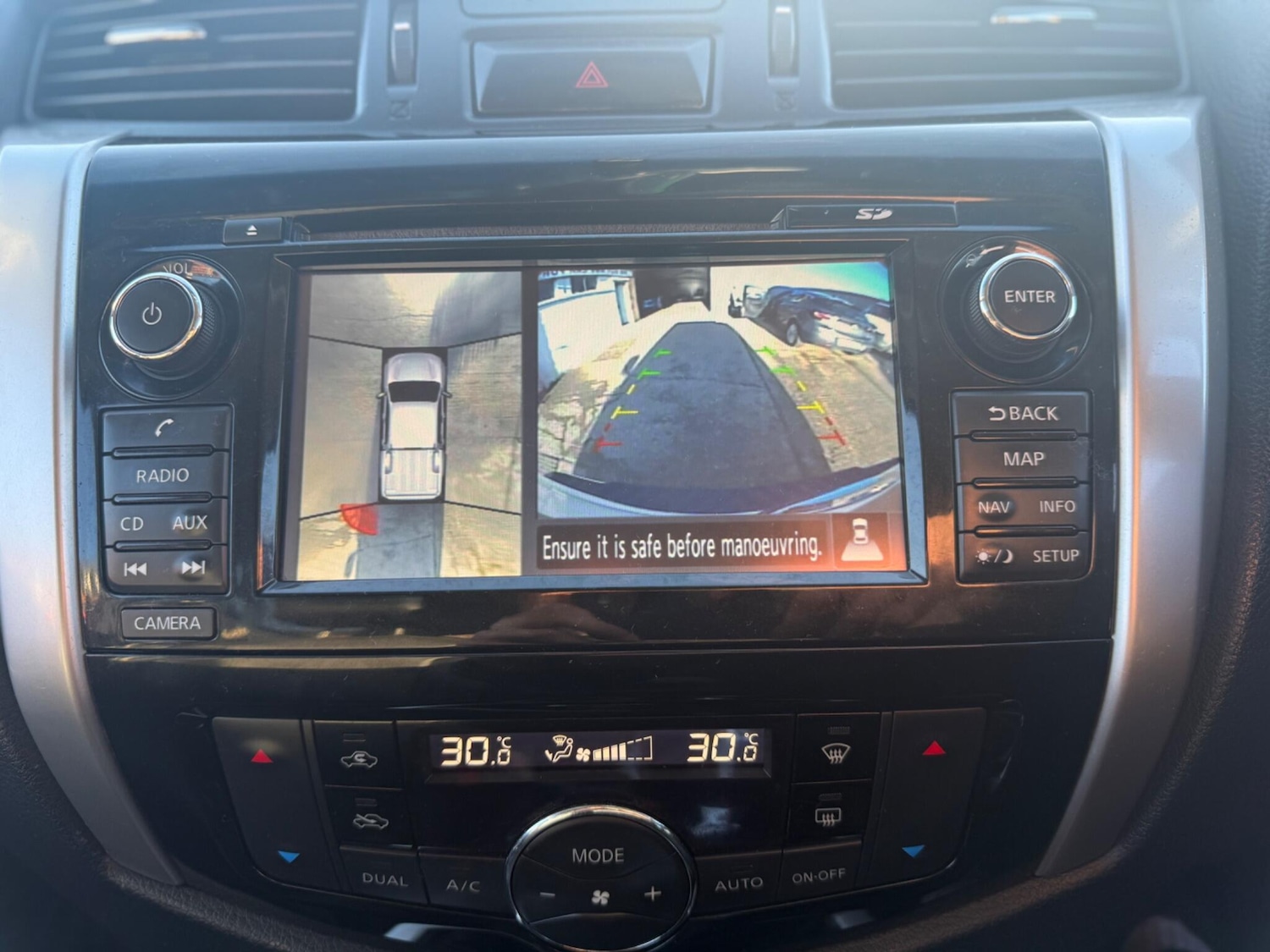 Used Nissan Navara 2016 for sale - 77131964: Photo 17