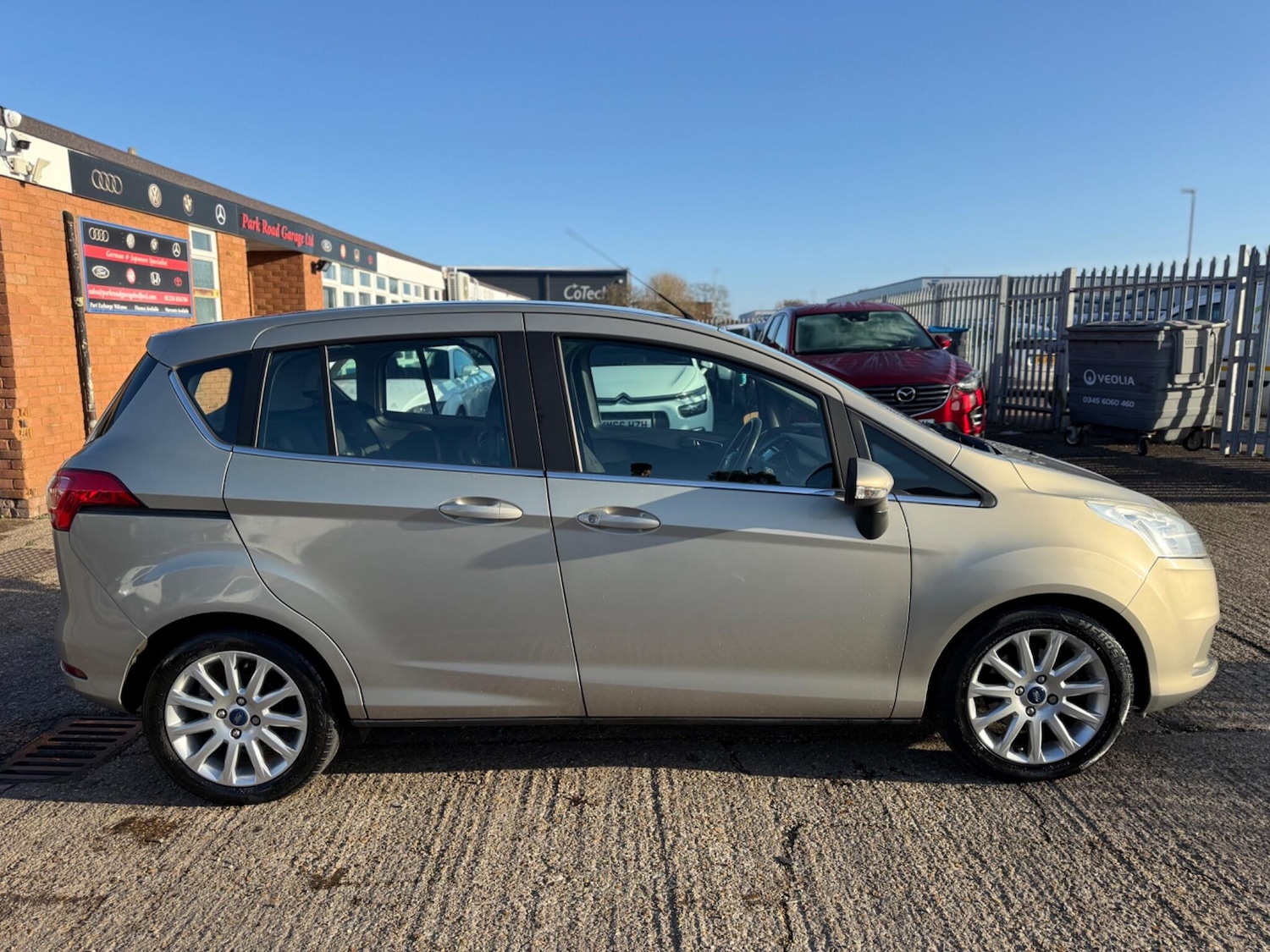 Used Ford B-MAX 2014 for sale - 76997200: Photo 2