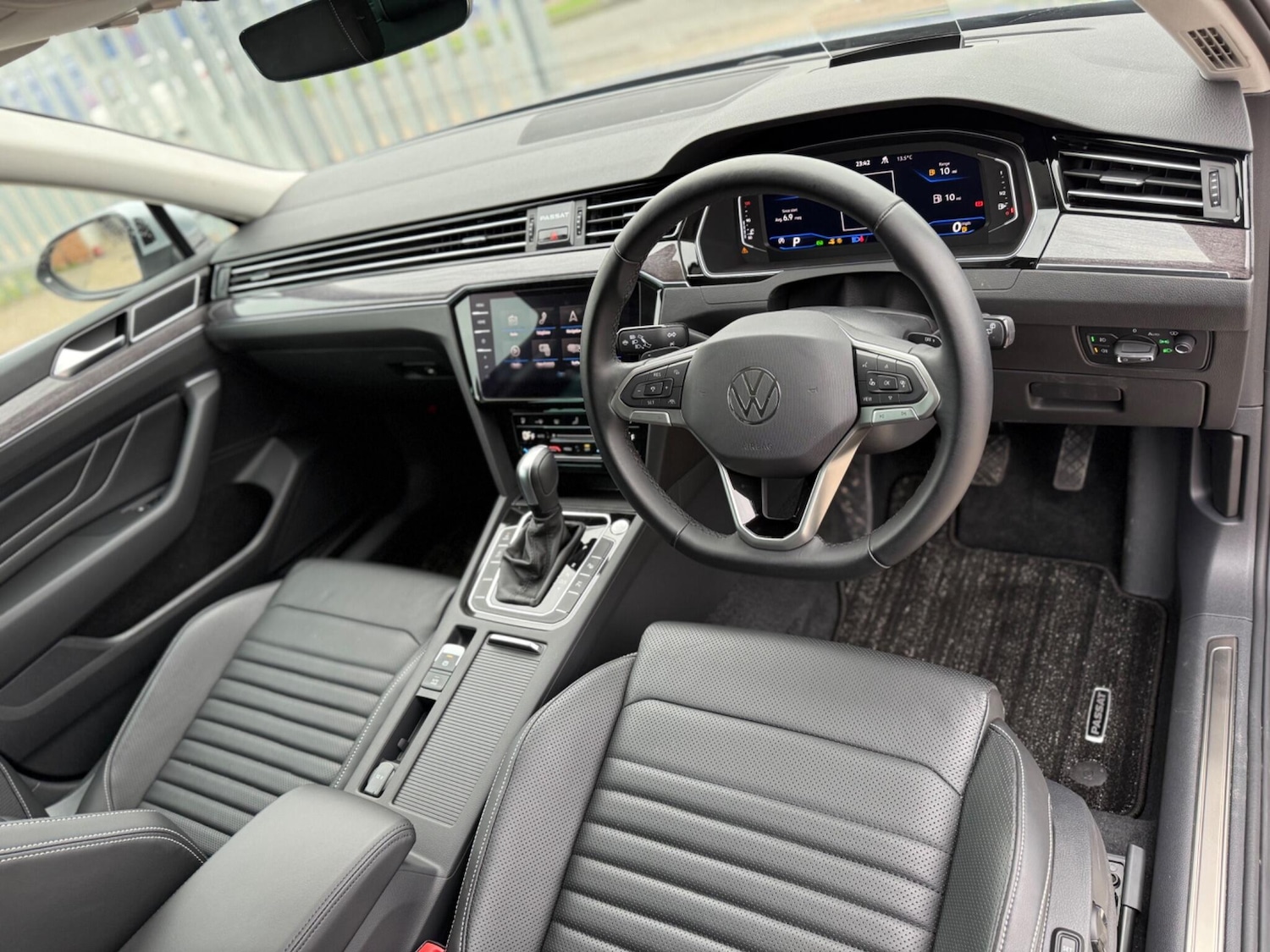Used Volkswagen Passat 2025 for sale - 76377221: Photo 12