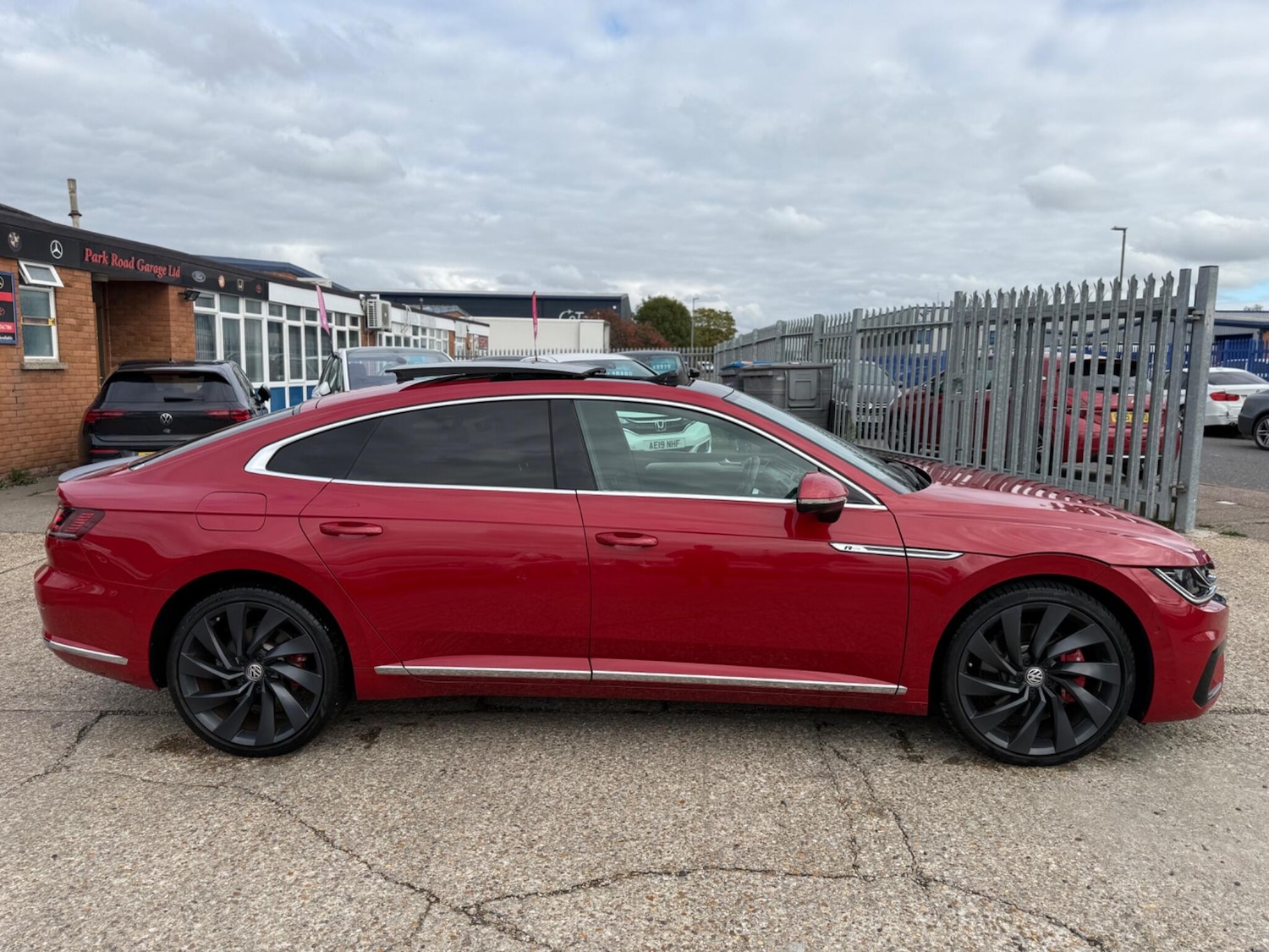 Used Volkswagen Arteon 2025 for sale - 76377590: Photo 2